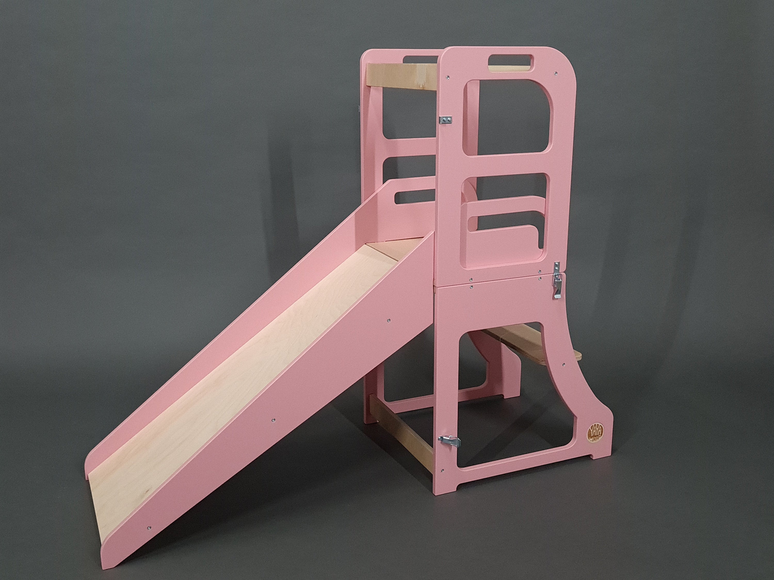 Helper Tower with Slide & Transformable Table